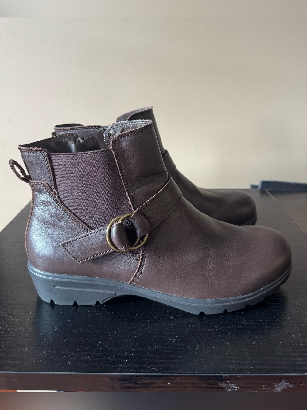 Sketcher’s Relaxed Fit Air-Cooled Memory Foam Brown Ankle Boots - Picture 1 of 6